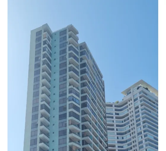 Venta Depto. 4 Dormitorios En Primera Línea, Iquique
