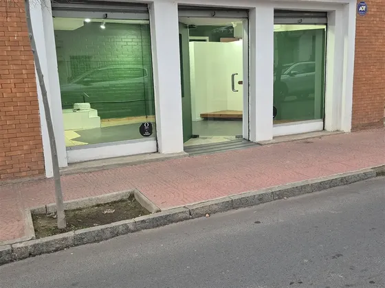 Local Comercial En Arriendo En Los Andes