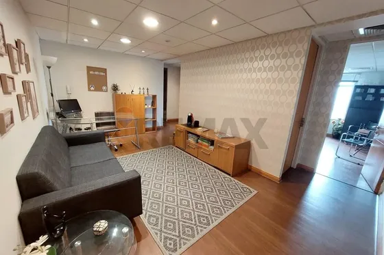 Oficina Comercial En Venta En Las Condes