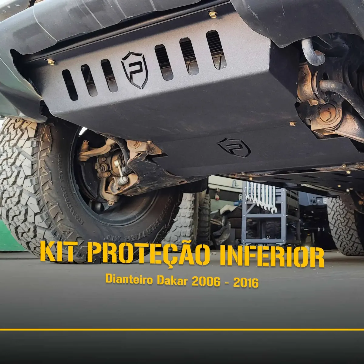 peito de a&ccedil;o mitsubishi triton dakar penna off road instalado