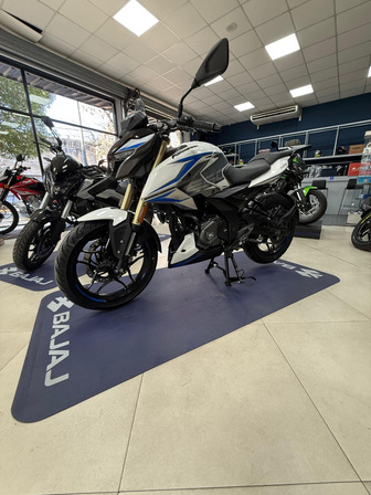 Lanzamiento Bajaj Rouser N 250 Ug 2025 Horquilla Invertida Lanzamiento Bajaj Rouser N 250 Ug 2025 Horquilla Invertida