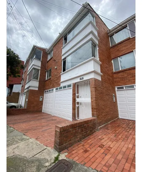 Vendo Casa Multifuncional Inversionistas En Santa Barbara Central -5-