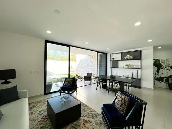 Casa En Venta En Mérida, Privada Amidanah, Modelo E En Temozón Norte