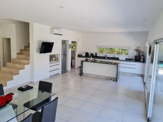 Casa En Venta Lote Interno Barrio Los Lagos Nordelta