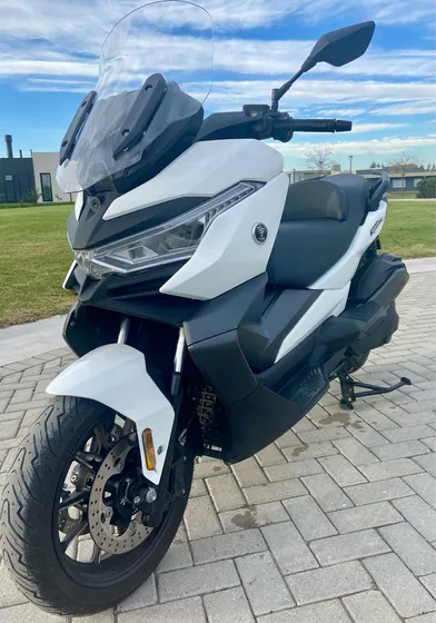 Voge Sr4 Pro Max Maxi Scooter Blanca Inmaculada =0km
