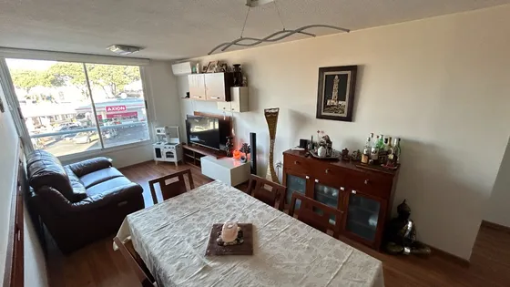 En Venta Apto 2 Dormitorios C/cochera En Parque Batlle