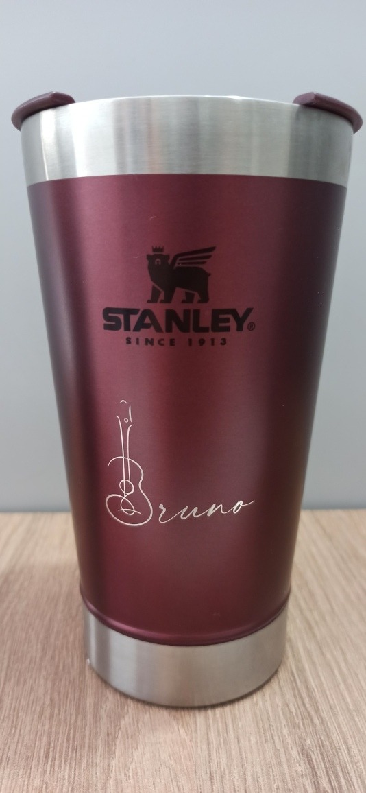 Copo Stanley 473ml Vinho Com Tampa Personalizado A Laser | Frete grátis