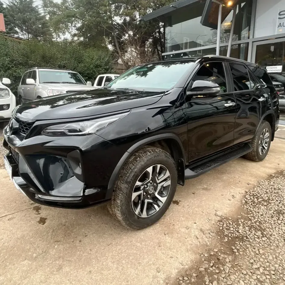 Toyota SW4 2.8 SRX 204 HP 4x4 7 Seats Automatic
