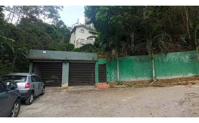 Casa En Venta En Los Robles. El Hatillo Pdl
