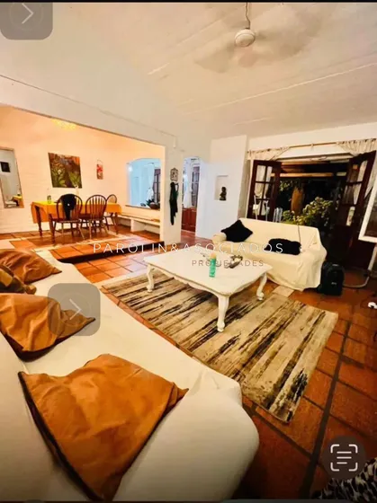 Casa En Venta De 4 Dormitorios En Pinares, Punta Del Este