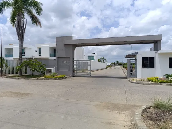 Casa En Venta Urb. Picacho, Montería