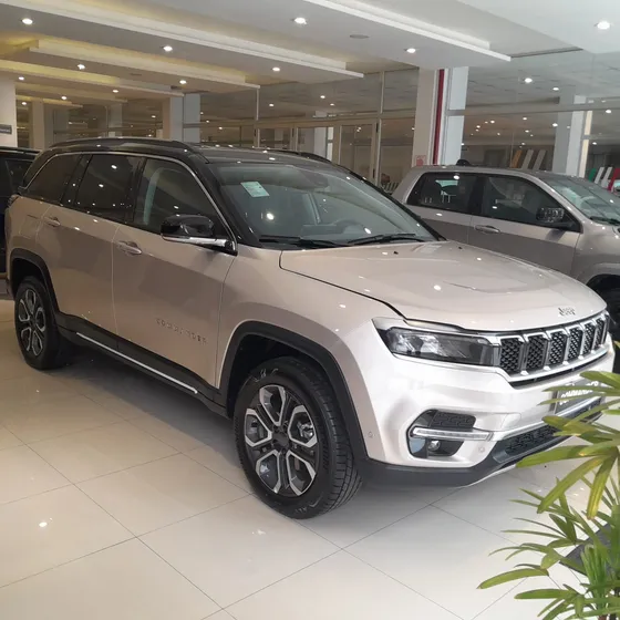 Jeep Commander 2.0 Td380 At9 4x4 7pas Limited