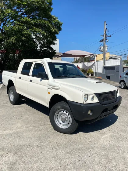 Mitsubishi L200 2.5 Gl Cab Dupla 4x4 4p
