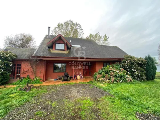 Impecable Casa En Parcela | A Minutos De Osorno.