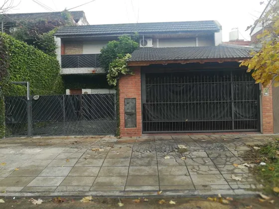 Excelente Casa Tipo Duplex - Acepta Inmueble Menor Valor! Nuevo Precio!