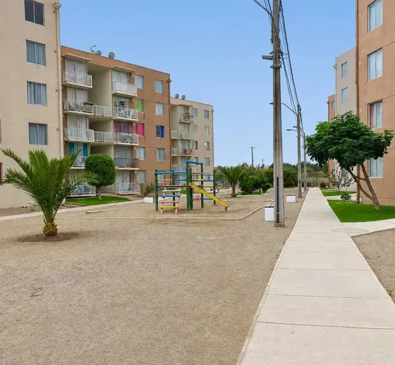 En Venta A Un Costado De Mall Puertas Del Mar (168452)
