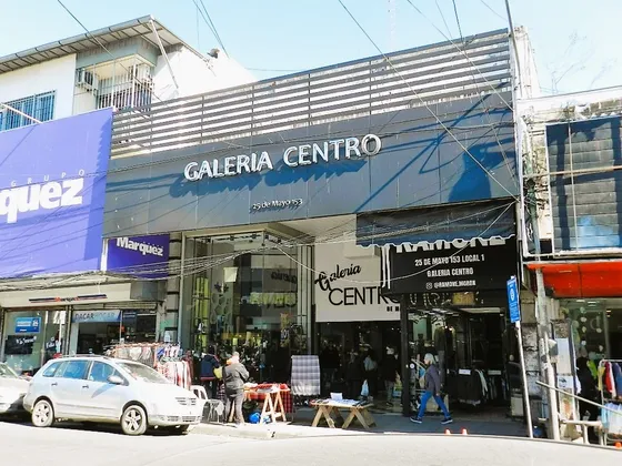 Moron Galeria Centro Oficinas Unificadas En Alquiler Y/0 Venta