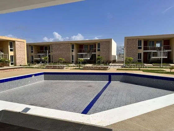Bray Montoya Vende Increíble Apartamento En Tucacas Posee 76m2 Con 2 Habitaciones 2 Baños Ventanas Panorámicas Acabados De Primera 2#5#7#7#7#8 Bray Montoya                                             