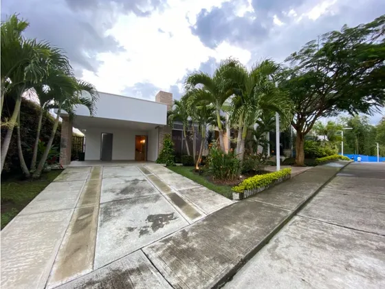 Casa Campestre En Venta Condomino Sector Via El Caimo