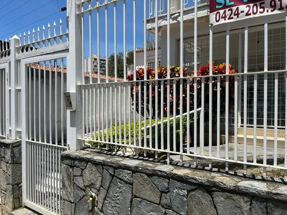 Casa En Venta Las Acacias
