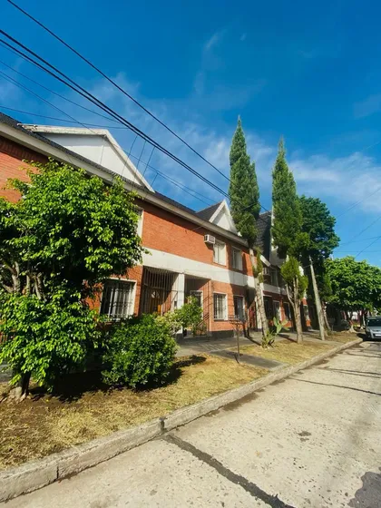 Triplex De 3 Ambientes Venta Paraguay 579 Avellaneda