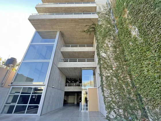 Departamento 3 Dormitorios Con Terraza Verde - Río Arriba