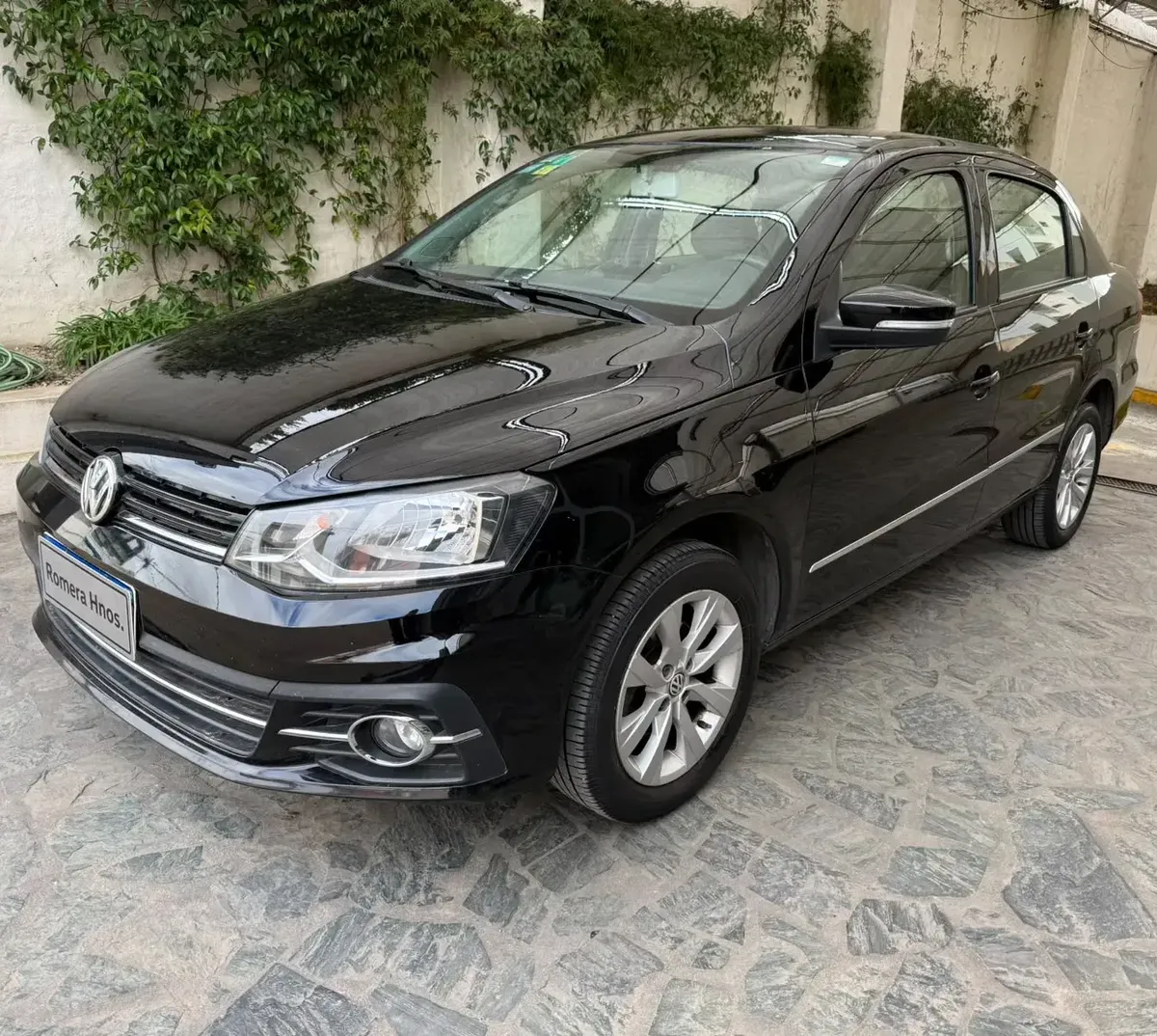 Volkswagen Voyage 1.6 Highline 101cv