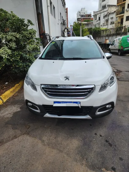 Peugeot 2008 1.6 Allure Tip
