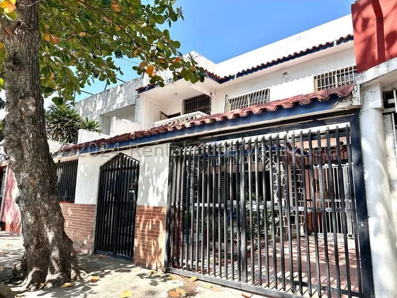 Ft Casa En Venta - La Atlantida - Catia La Mar / Mls #25-14951