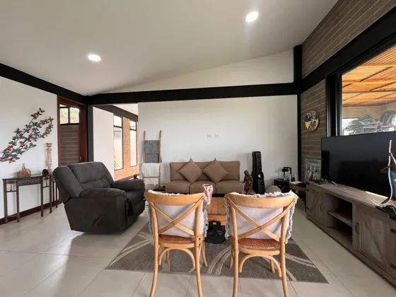 Casa En Arriendo, El Retiro