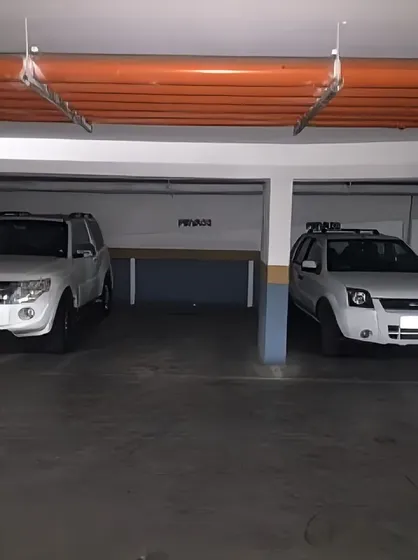 Vendo Estacionamiento En Exclusivo Sector Las Condes