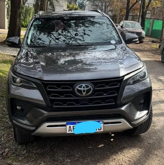 Toyota Sw4 2.8 Srx 204cv 4x4 7as At