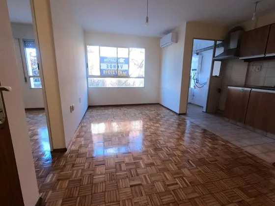 Apartamento En  Venta Un Dormitorio Terraza Lavadero, Garaje, Bajos Gastos Comunes. Punta Carretas