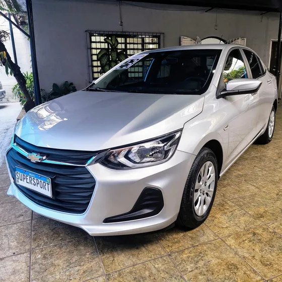 Chevrolet Onix Onix Sedan Plus Lt 1.0 12v Flex 4p Mec.