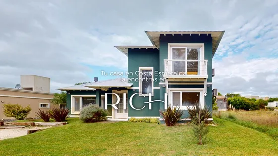 Casa En Venta En Costa Esmeralda 