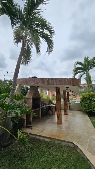 Annic Coronado Vende Casa Urb Parral Valencia, Arquitectura Moderna, Calle Cerrada , Doble Anillo De Seguridad Con Vigilancia Privada Y Pozo 328677
