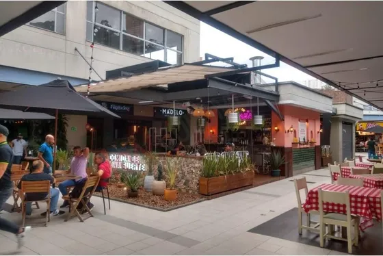 Se Venden 3 Locales Comerciales En El Mall Palma Grande Las palmas medellín (11276).