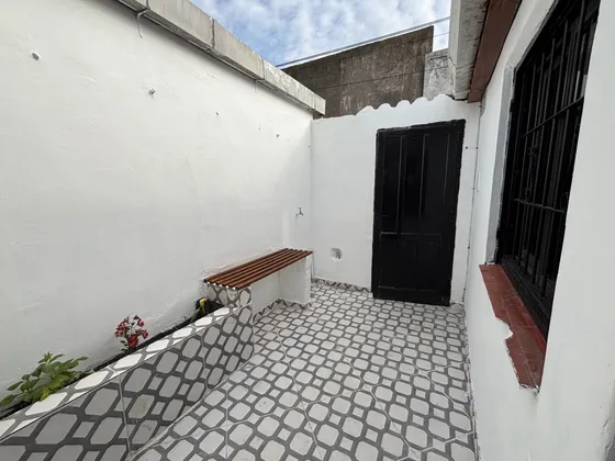 Venta Ph 2 Ambientes Con Patio. Barrio San Carlos