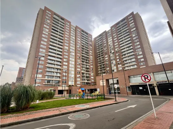Cr Salamanca, Barrio Benjamin Herrera, Excelente Apartamento En Venta