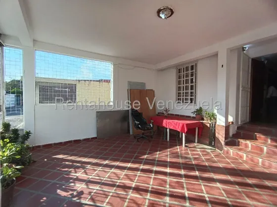 Maribel Morillo Asesor Inmobiliario De Rentahouse Vende; Excelente Casa; Conjunto Privado; La Mora Cabudare Lara