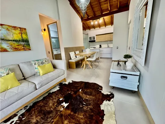 Venta De Apartamento En Camino Verde Remodelado 