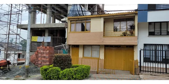 Se Vende Casa Multifamiliar Sector Universidad Gran Colombia Armenia 