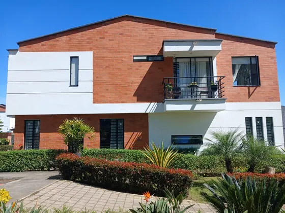 Venta De Casa Esquinera Jardines De La Pradera 2 La Ceja