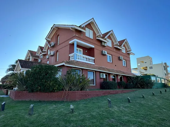 Costa Atlántica, Pinamar