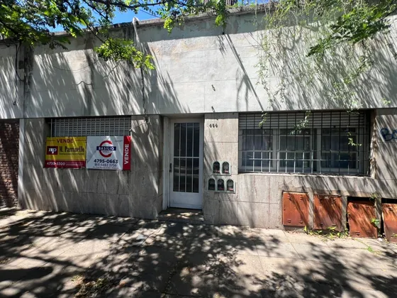 Depto 2 Amb C/ Patio Y Terraza