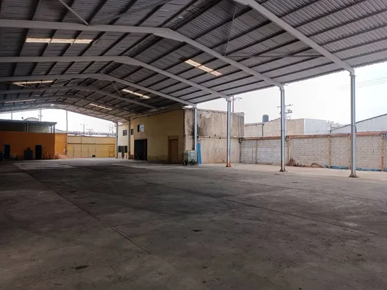 Galpón En Venta Valencia Urb La Quizanda (mer)