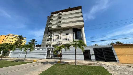 Ideal Vende Apartamento De 59 M2 En Caribe Sol Suite De 1 Habitacion 2 Baños Tucacas Av. Silva Excelente Oportunidad A Solo 1 Cuadra De Zona Comercial