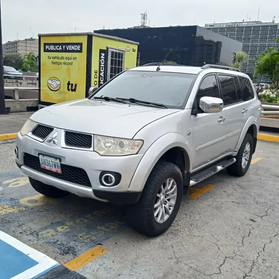 Mitsubishi Montero Sport Wagon