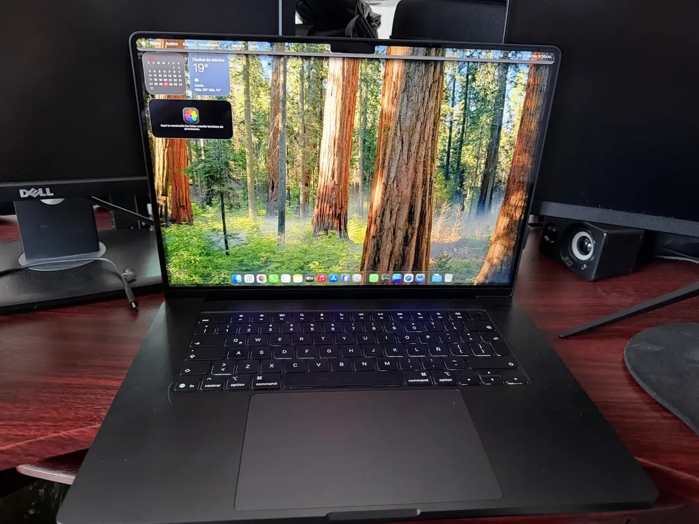 MacBook Pro 16 polegadas: Apple M5 Pro chip com 18-núcleos CPU e