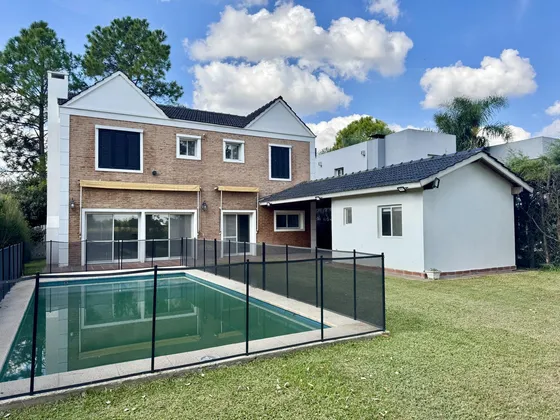 Casa En Venta Country Venado 2 Canning